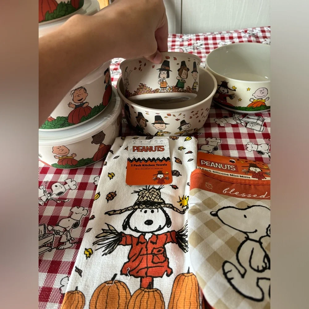 Peanuts Snoopy Fall Ceramic Bowls & Kitchen Set - White/Orange